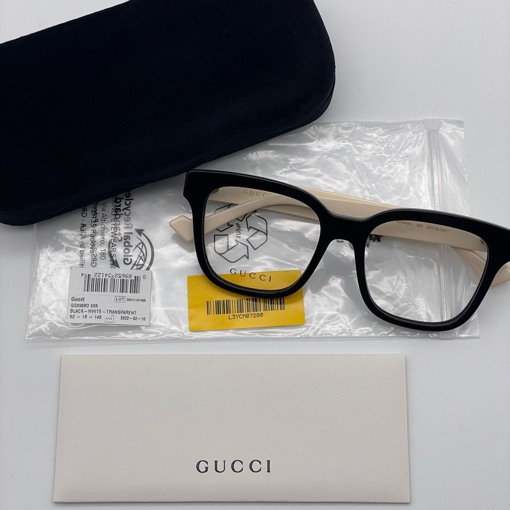 BRAND NEW GUCCI GG0958O 005 Black/White Transparent Women Eyeglasses - Picture 11 of 11